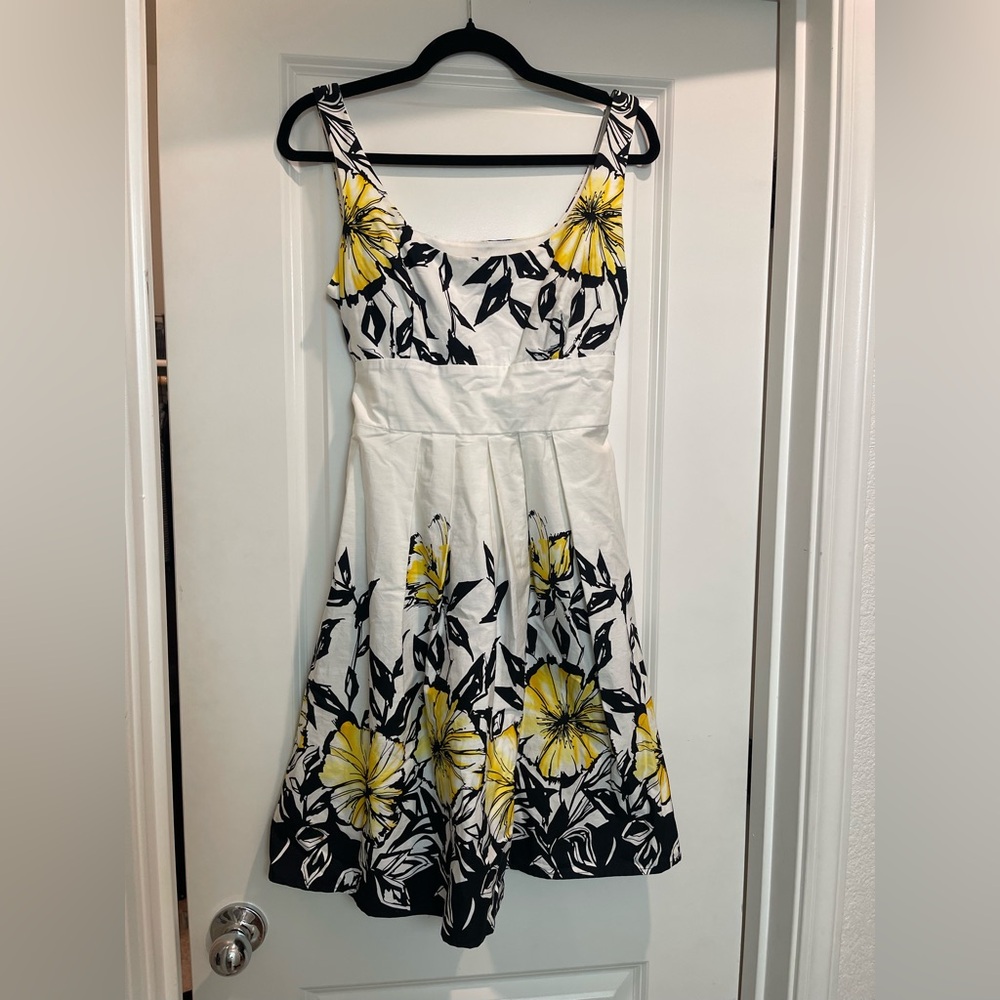 B. Smart Black, White and yellow Dress